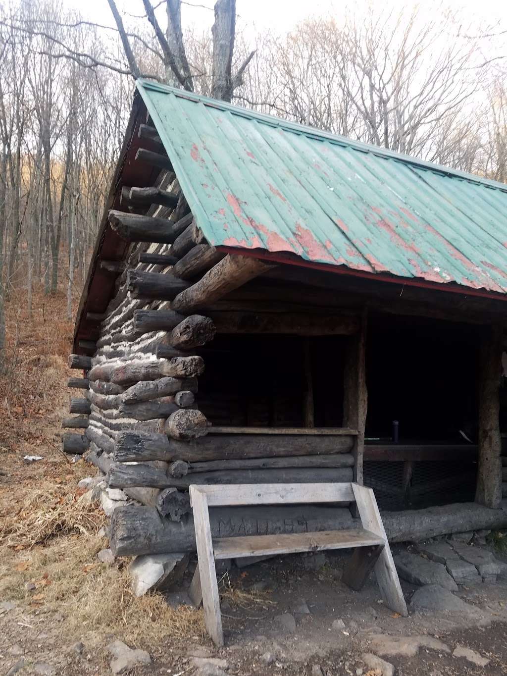 Lehigh shelter (AT) | Slatington, PA 18080