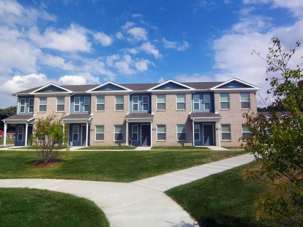 Saxony Townhomes | 1349 175th St, Hammond, IN 46324 | Phone: (219) 845-1400