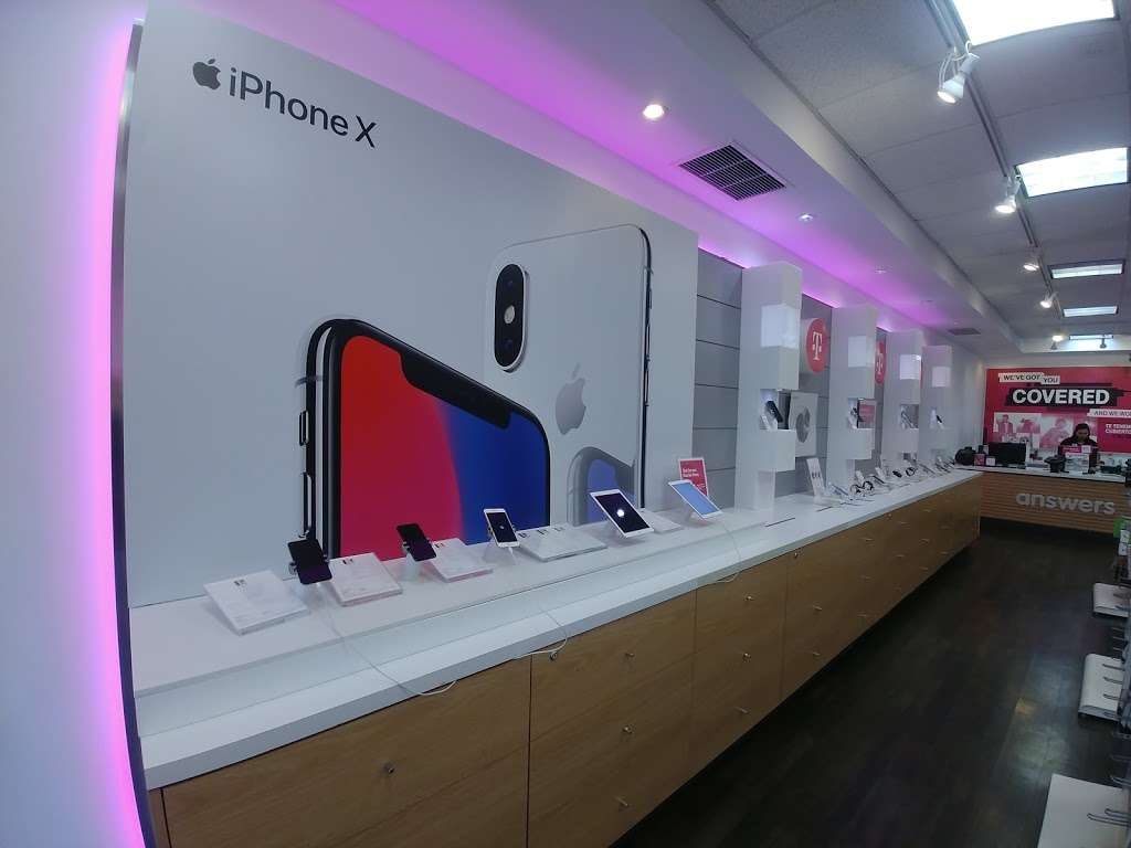 T-Mobile | 391 Nesconset Hwy, Hauppauge, NY 11788, USA | Phone: (631) 265-2424