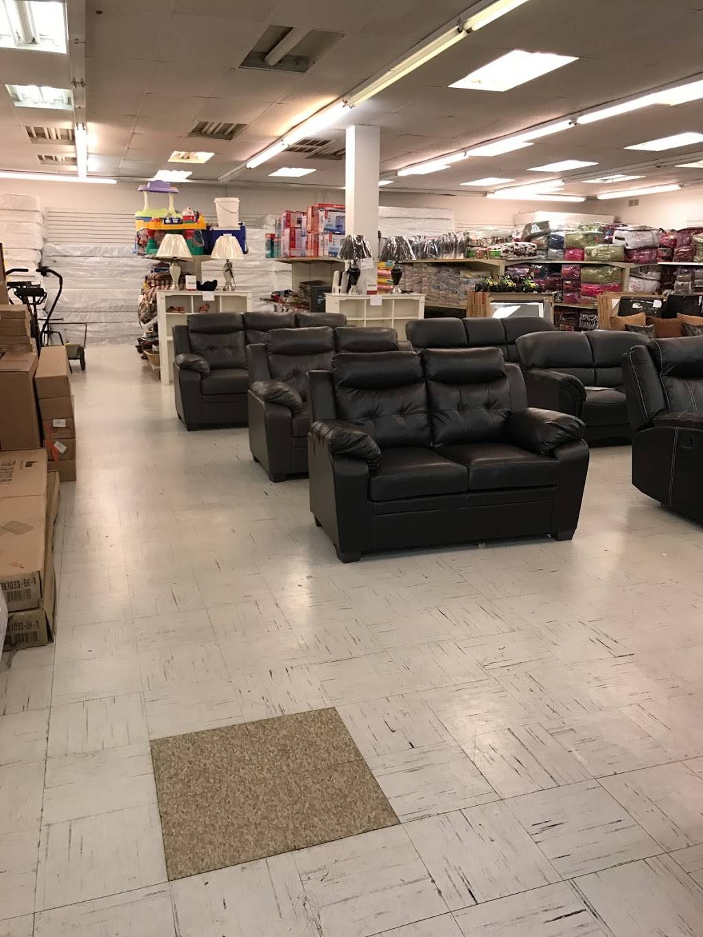 Mr. Mattress Furniture 4 Less | 9147 Skillman St #150, Dallas, TX 75243, USA | Phone: (214) 398-9833