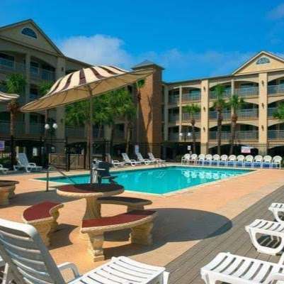 Beachfront Palms Hotel | 5914 Seawall Blvd, Galveston, TX 77551, USA | Phone: (409) 740-1261