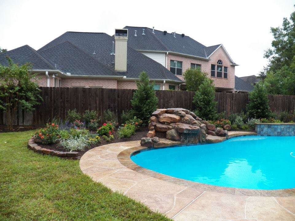 Garden Guy | 1307 Musselburgh Ct, Missouri City, TX 77459, USA | Phone: (281) 208-4400