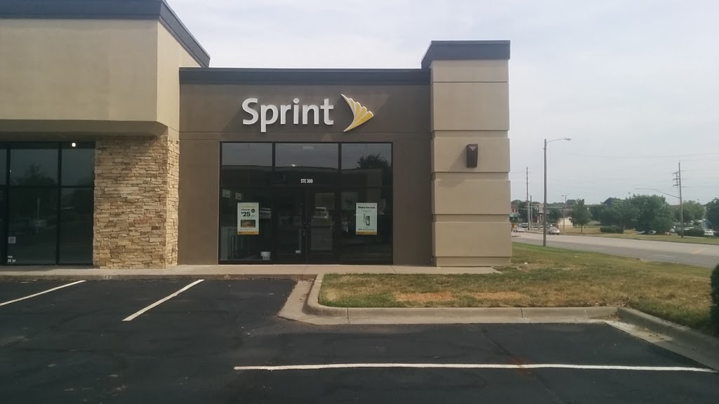 Sprint Store | 3211 Iowa St #300, Lawrence, KS 66046, USA | Phone: (785) 843-2701