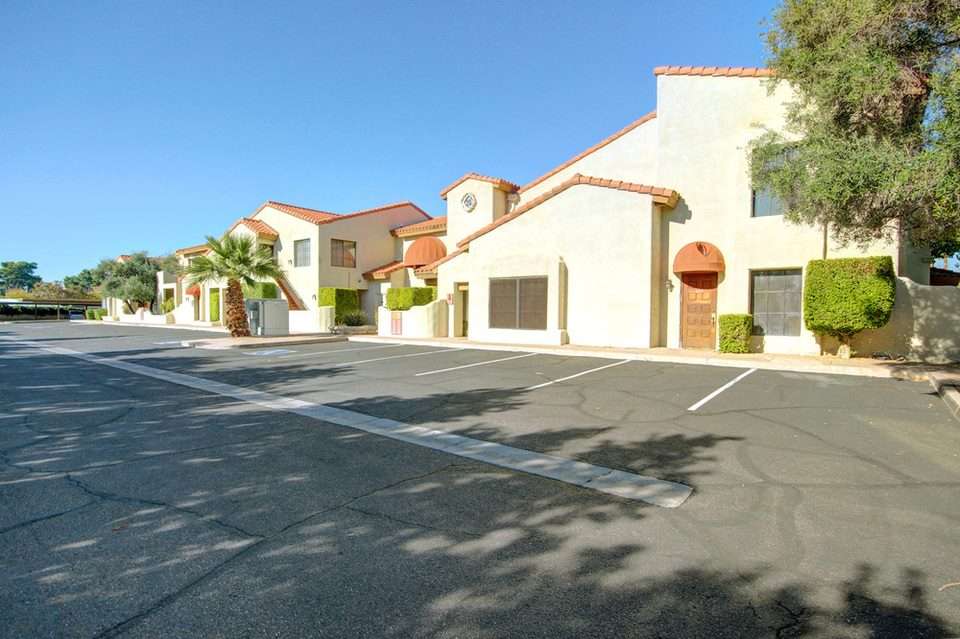 Royal Commercial Real Estate LLC | 401 W Baseline Rd Suite 105, Tempe, AZ 85283, USA | Phone: (480) 372-4310