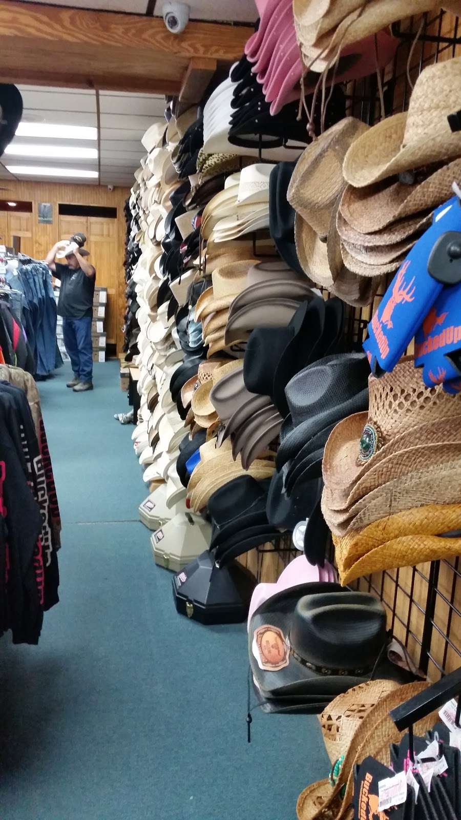 Skips Boots - Osteen, FL | 300 North State Road 415, Osteen, FL 32764, USA | Phone: (407) 321-1000