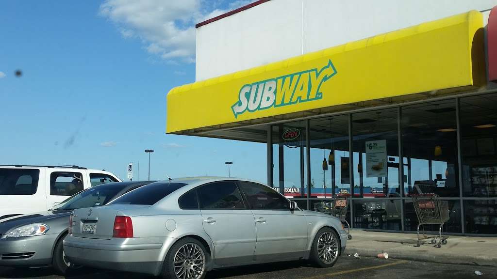 Subway Restaurants | 12311 S Main St, Houston, TX 77045, USA | Phone: (713) 721-1165