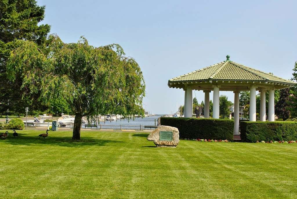 Winkler Real Estate | 474 NY-27A, West Islip, NY 11795 | Phone: (631) 321-8400