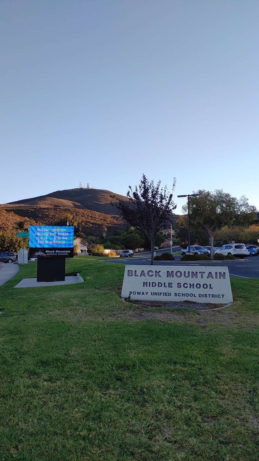 Black Mountain Middle School | 9353 Oviedo St, San Diego, CA 92129, USA | Phone: (858) 484-1300