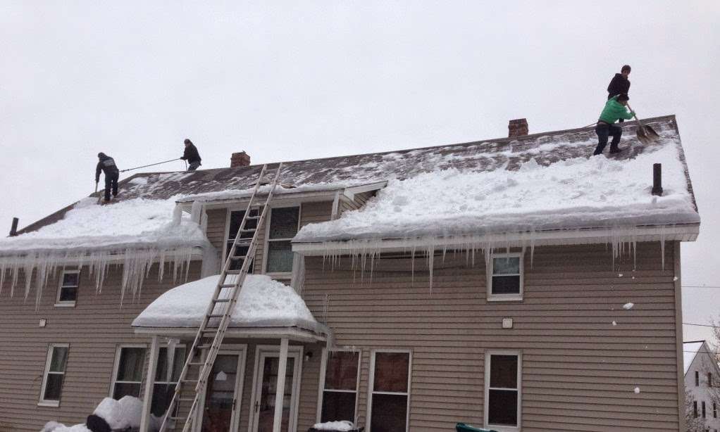 Noreaster Roofing | 172 Pond St, Uxbridge, MA 01569, USA | Phone: (508) 667-3278