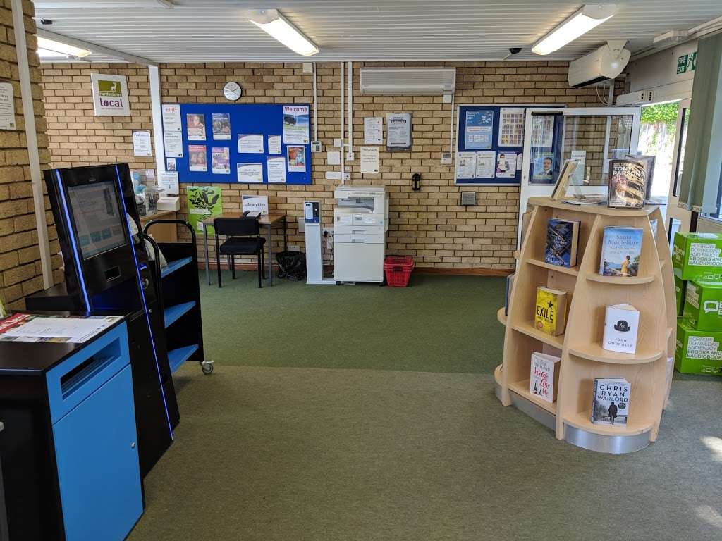 Knebworth Library | 7 St Martins Rd, Knebworth SG3 6ER, UK | Phone: 0300 123 4049