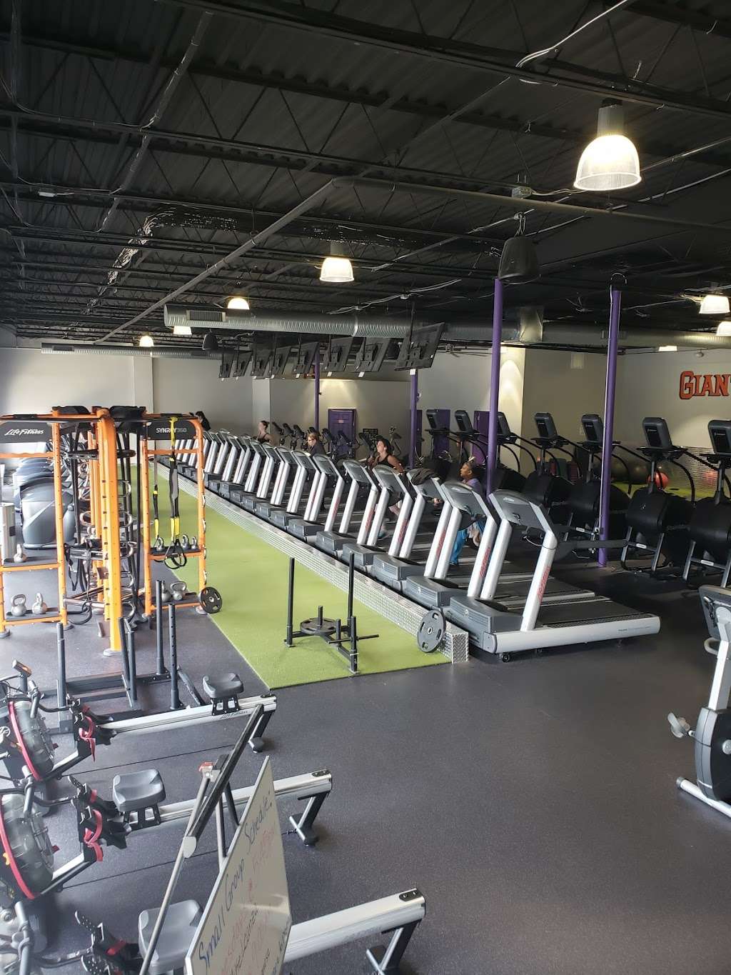 Giant Fitness | 237 S Black Horse Pike, Mt Ephraim, NJ 08059, USA | Phone: (856) 931-0100