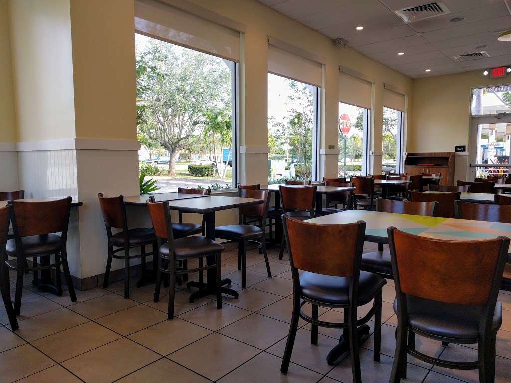 Pollo Tropical | 5450 N University Dr, Coral Springs, FL 33067 | Phone: (954) 688-2209