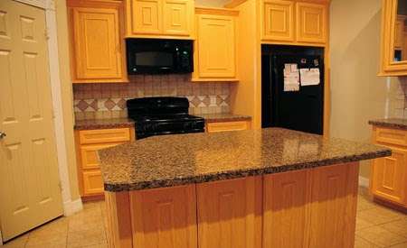 Laminate Countertops | 3832 N Shepherd Dr B, Houston, TX 77018, USA | Phone: (713) 921-9393