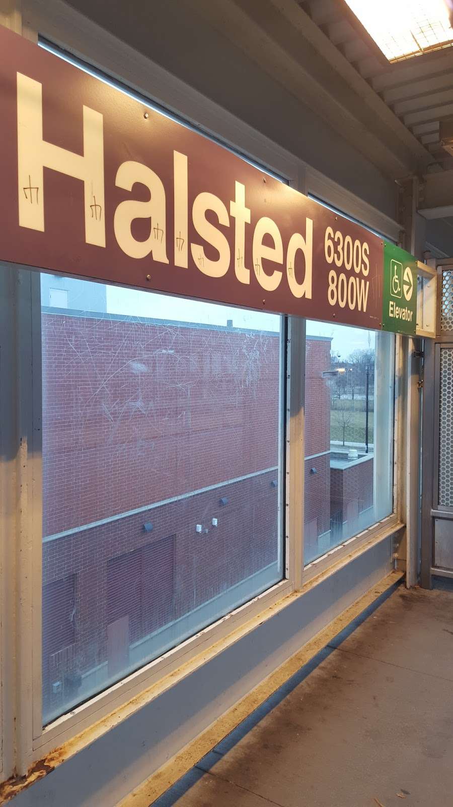 Halsted Green Line Station | Chicago, IL 60621, USA
