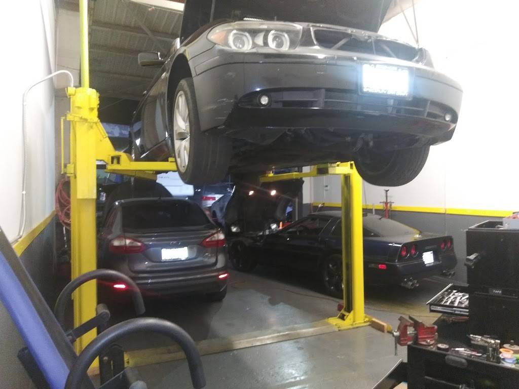 R&As Auto Repair Specialist | 6050 Vineland Ave Unit #4, North Hollywood, CA 91606 | Phone: (747) 266-4346