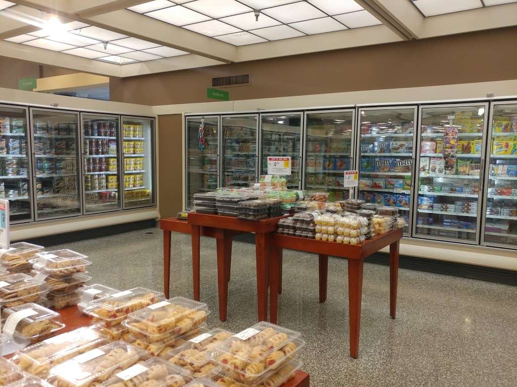 Publix Super Market at Kirkman Oaks Shopping Center | 4606 S Kirkman Rd, Orlando, FL 32811, USA | Phone: (407) 293-7673