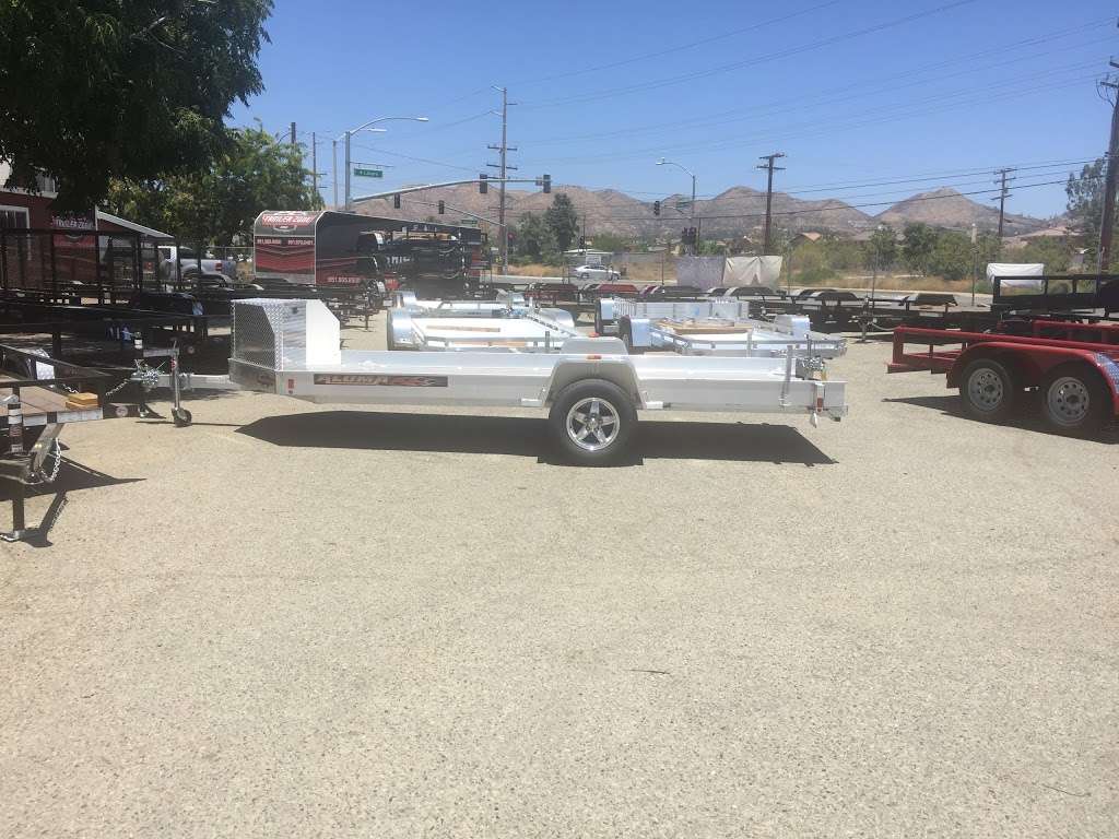 The Trailer Zone | 34395 Mission Trail, Wildomar, CA 92595 | Phone: (951) 970-2461