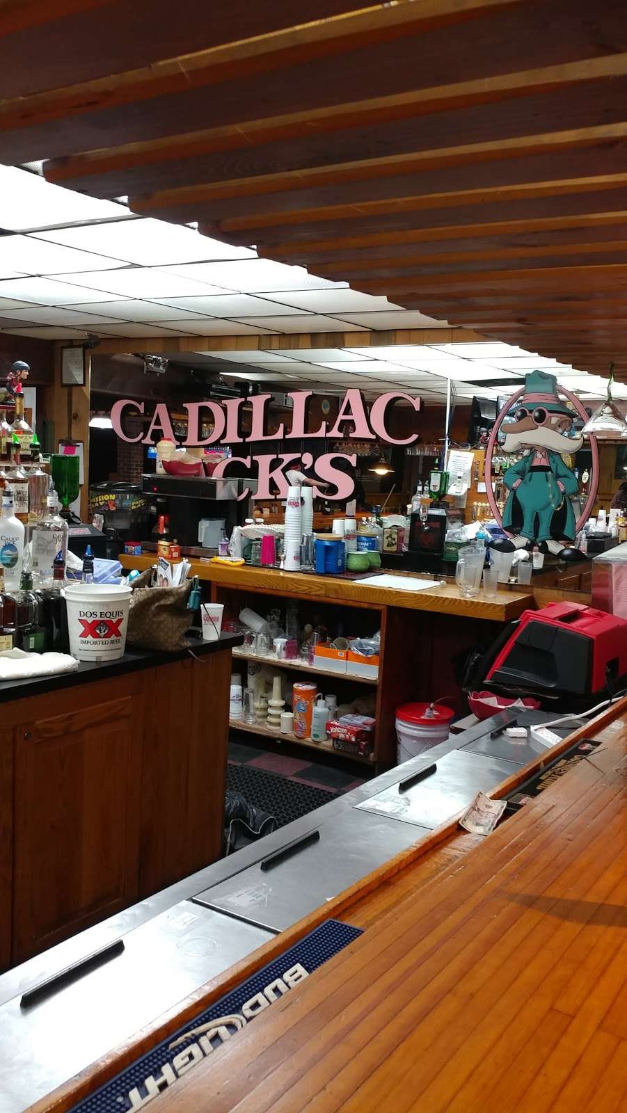 Cadillac Jacks Sports Bar | 21367 Great Mills Rd, Lexington Park, MD 20653 | Phone: (301) 862-4703