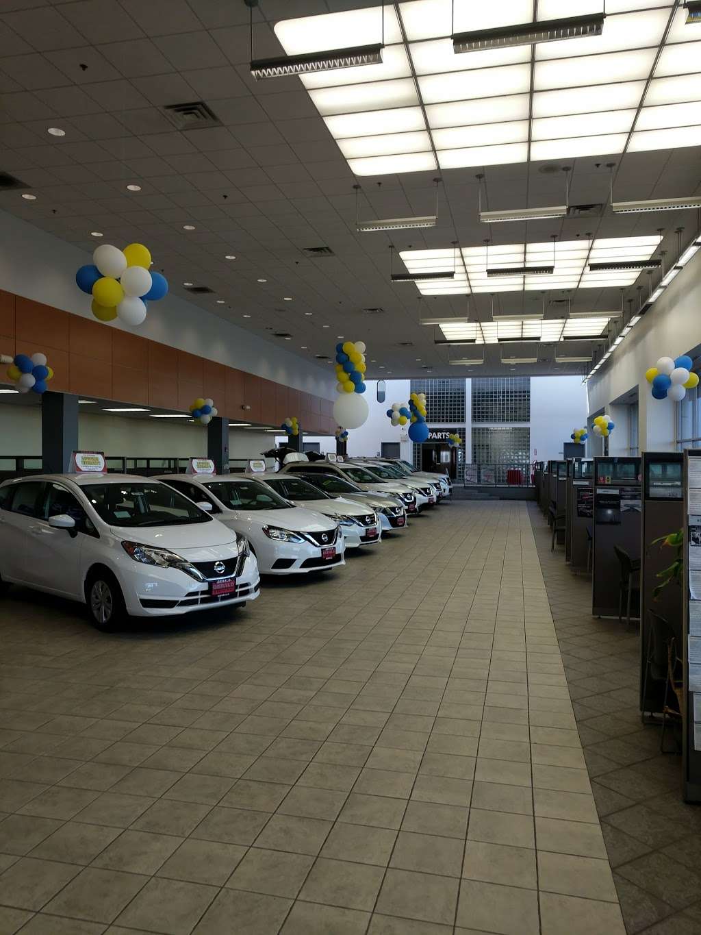 Gerald Nissan of Naperville | 1575 Ogden Ave, Naperville, IL 60540 | Phone: (630) 355-3337