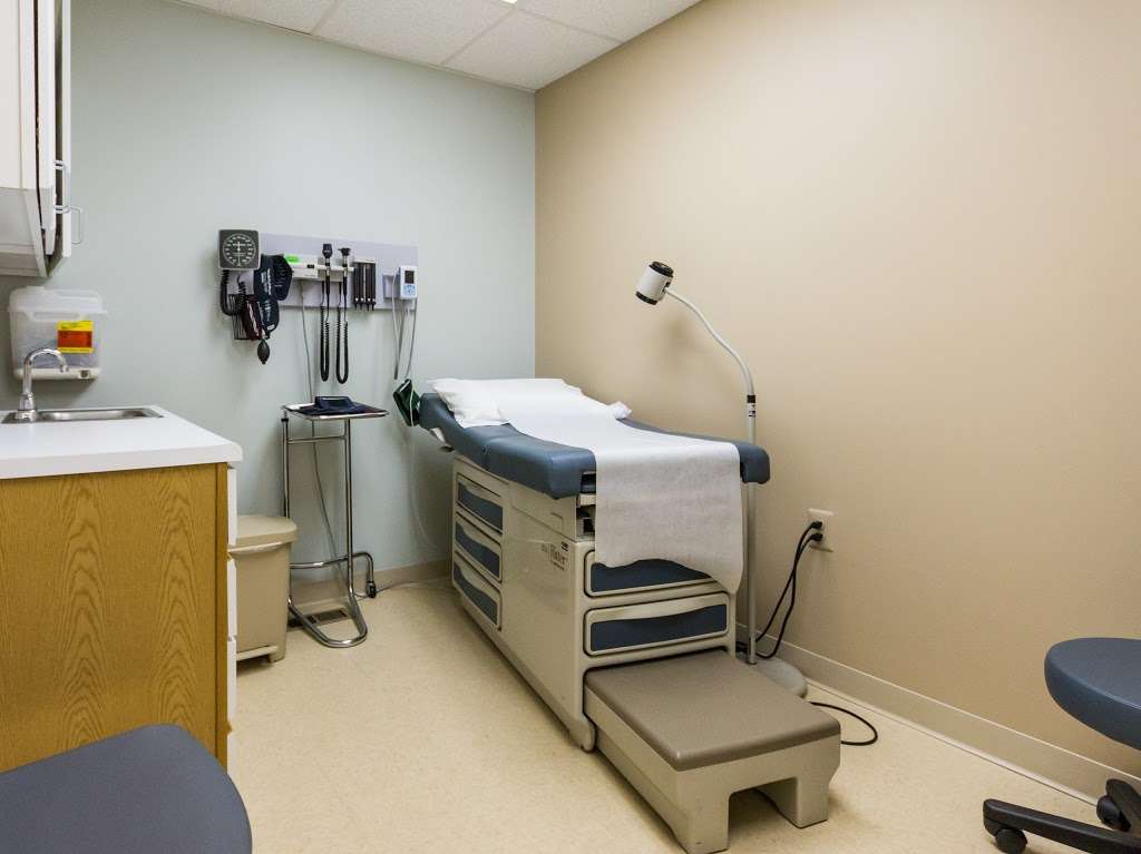 Inova Urgent Care Center - Purcellville | 740 E Main St, Purcellville, VA 20132, USA | Phone: (540) 338-4995