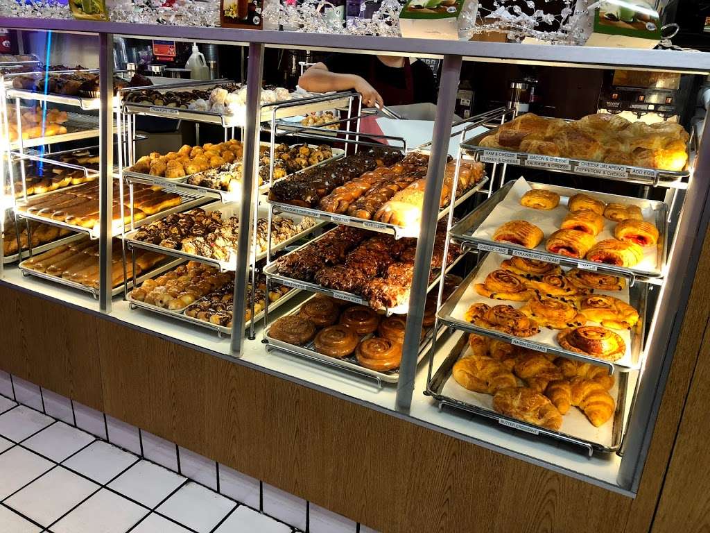 M.s. Donuts | 2097 E Washington St, Colton, CA 92324, USA | Phone: (909) 514-1974