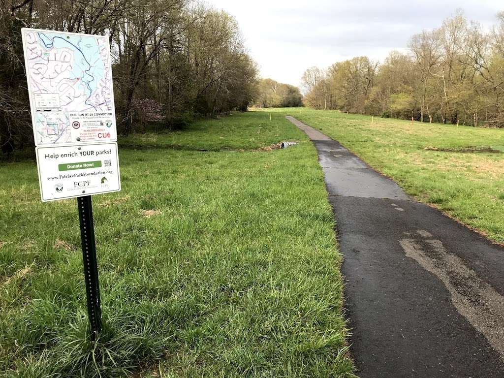 Cub Run Trail | Paddington Lane Cub Run Connector Trial, Centreville, VA 20120, USA