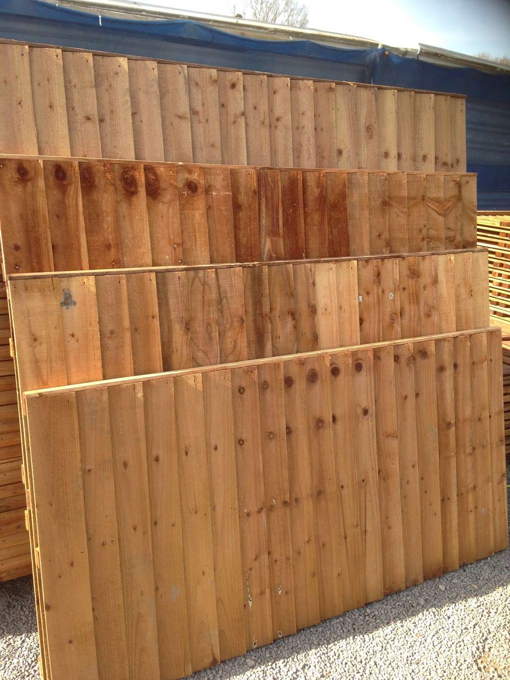 Discount fencing supplies | Heaver trading estate ash rd, Hartley, Ash TN15 7HJ, UK | Phone: 01474 612005