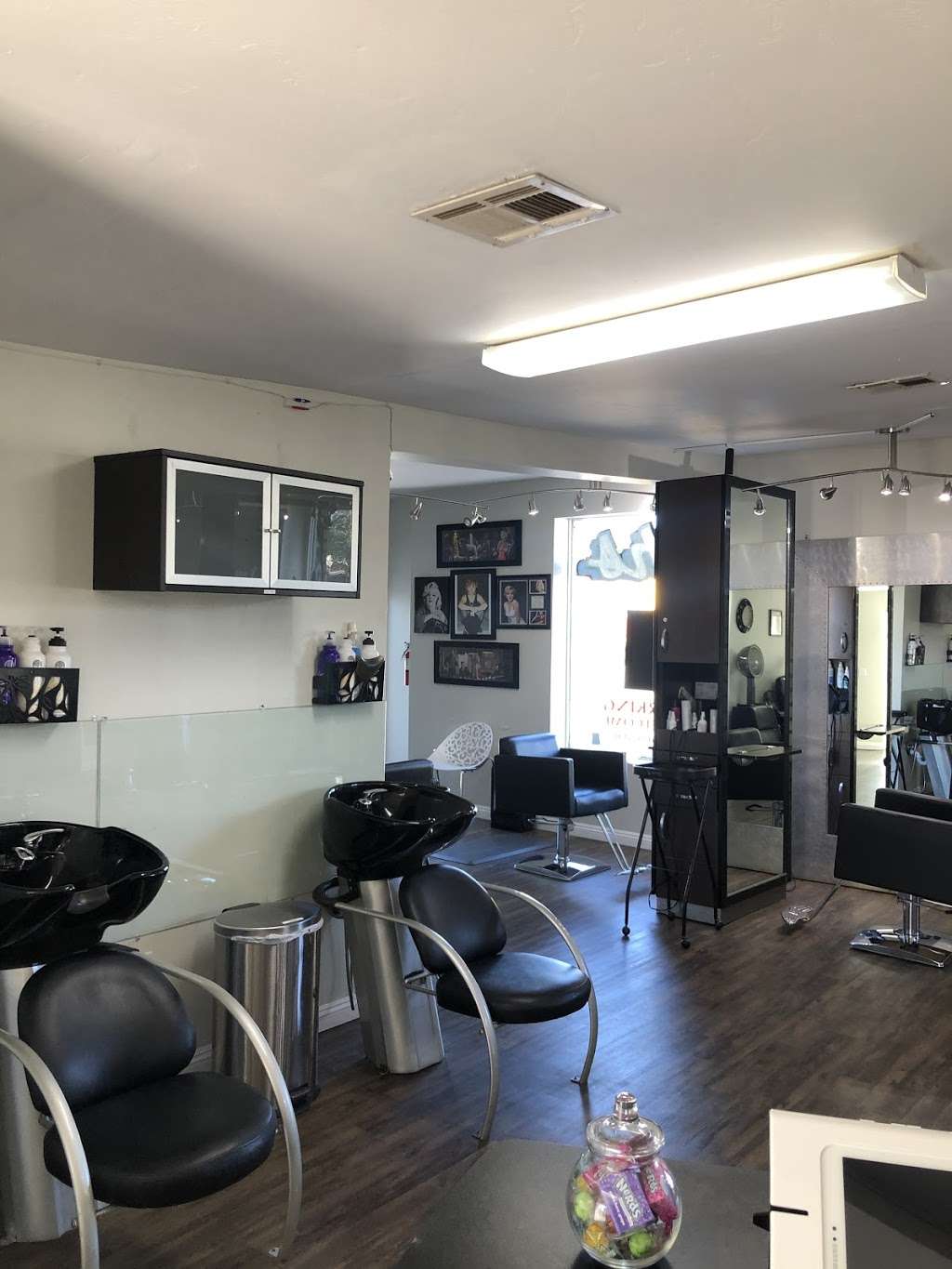 Ruths Beauty Salon & Barber Shop | 12473 Woodside Ave b, Lakeside, CA 92040, USA | Phone: (619) 390-2281