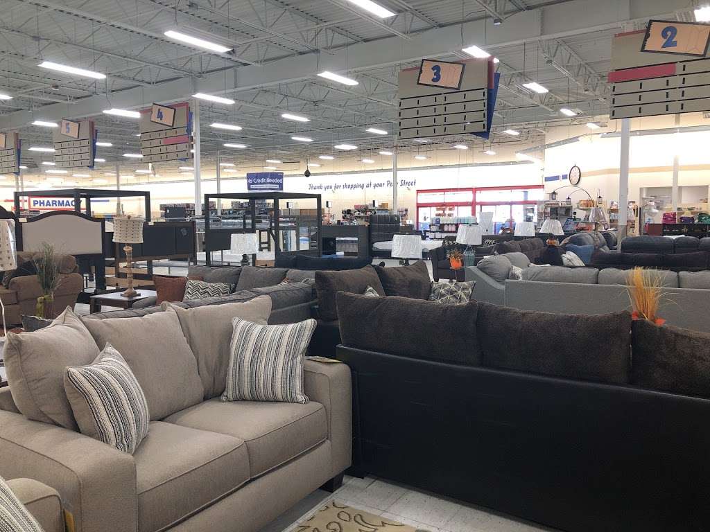 Comptons Furniture & More St. Joe | 3734 Pear St, St Joseph, MO 64503, USA | Phone: (816) 671-0429