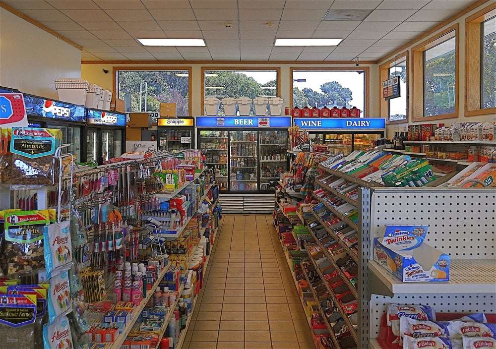 Tides 76 Gas Station & Market | 900 CA-1, Bodega Bay, CA 94923, USA | Phone: (707) 875-9868