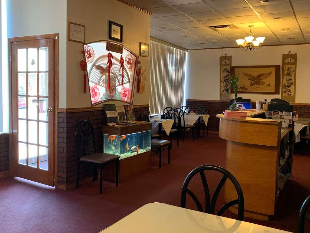 Uncle Wongs | 122 E Bluff St, Marseilles, IL 61341, USA | Phone: (815) 795-2618