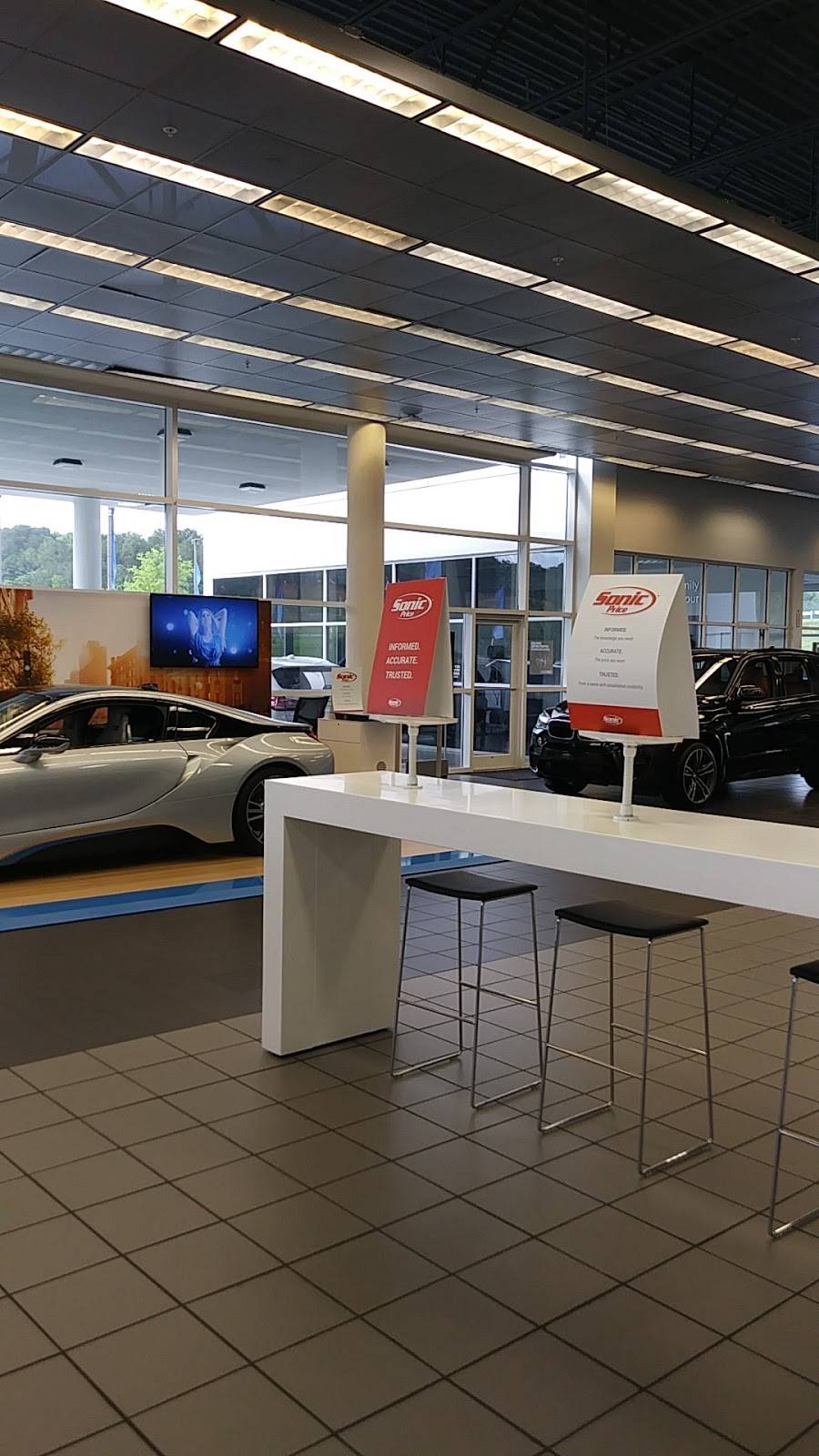 BMW of Birmingham | 1000 Tom Williams Way, Irondale, AL 35210, USA | Phone: (855) 850-3425