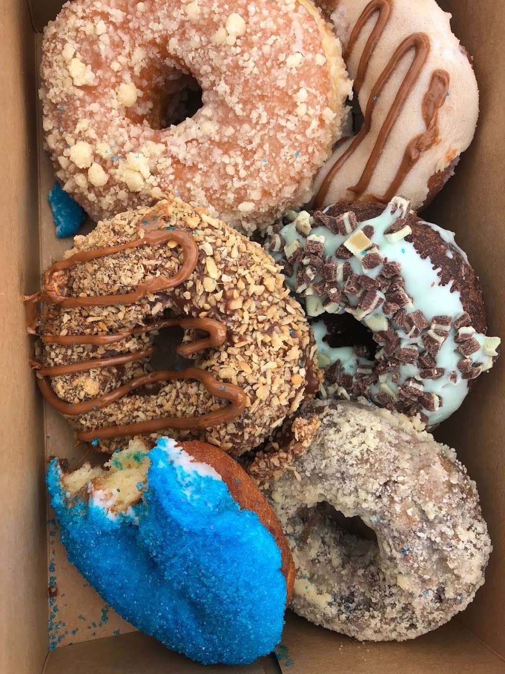 Hurts Donut Company | 8809 State Line Rd, Kansas City, MO 64114, USA | Phone: (816) 419-6881