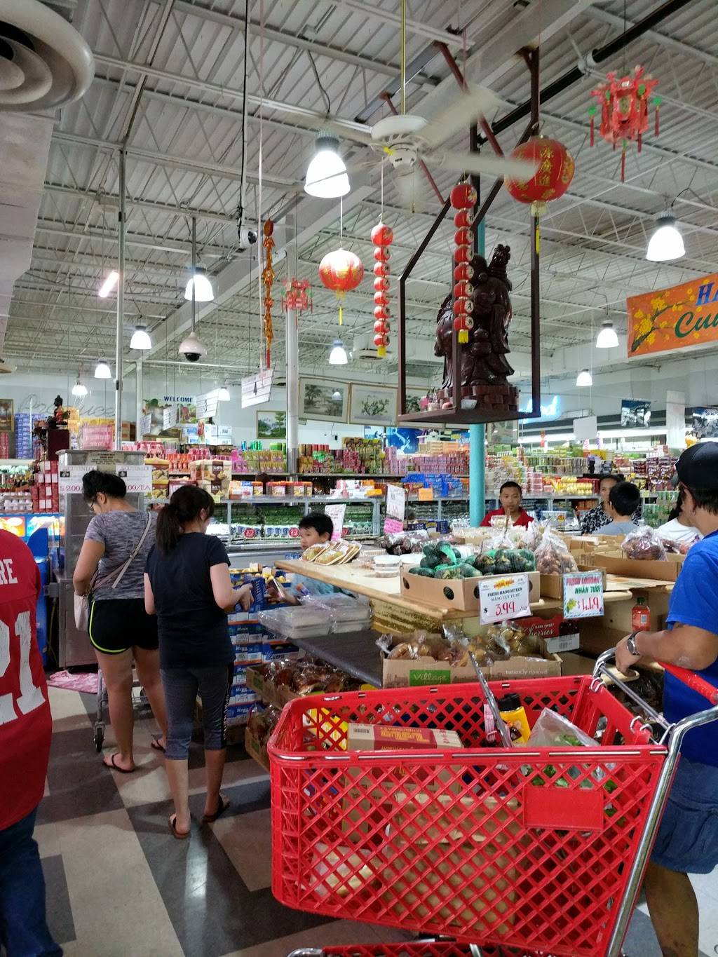Nguyen Loi Oriental Supermarket | 5302 E Belknap St C, Haltom City, TX 76117, USA | Phone: (817) 831-4778