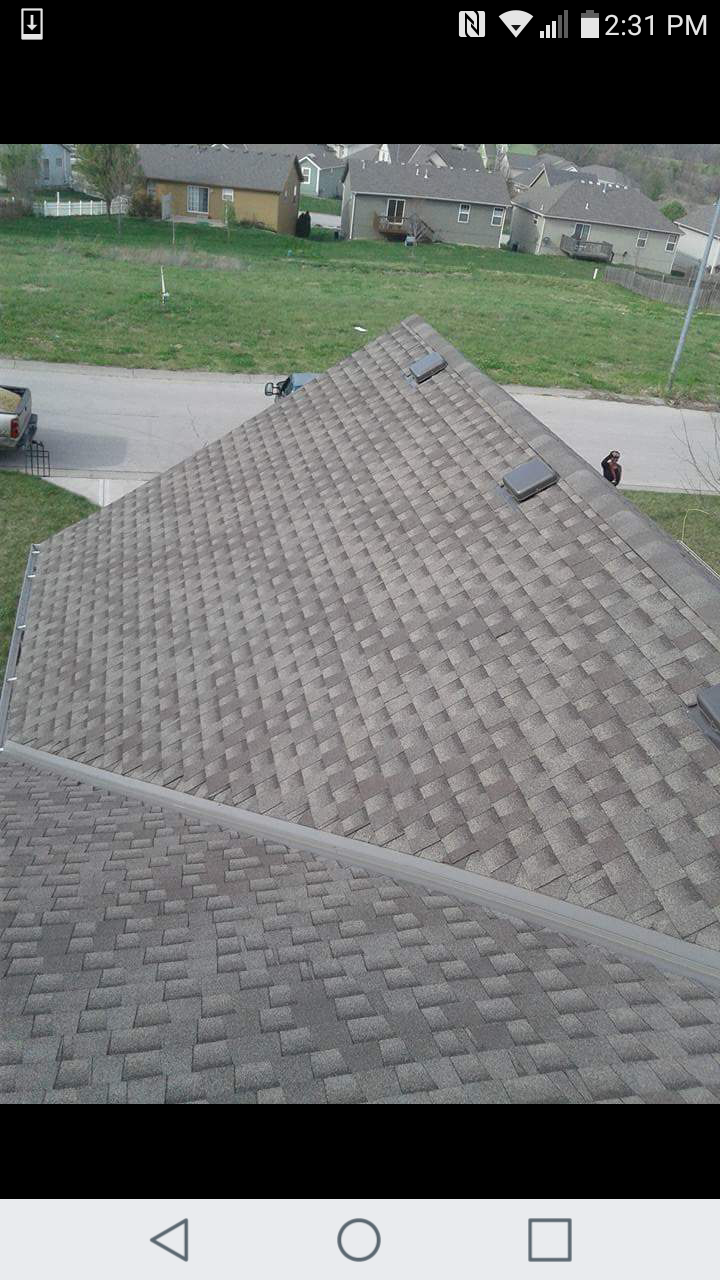 A & S Roofing LLC | 4702 E 45th St, Kansas City, MO 64130, USA | Phone: (819) 491-1801