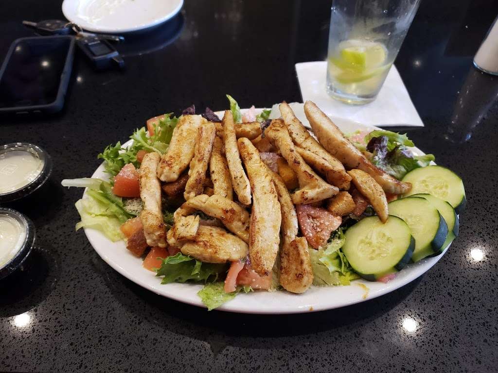 Burgers & Beer | 101 W Locust St, Fairbury, IL 61739, USA | Phone: (815) 692-1163