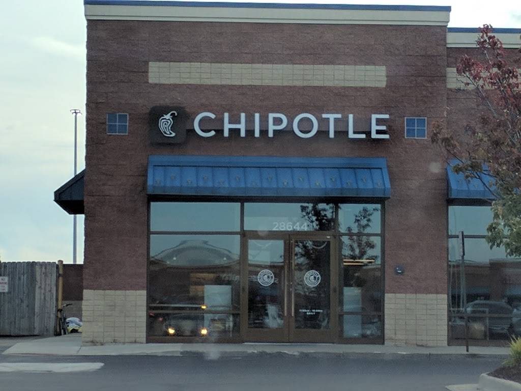 Chipotle Mexican Grill | 26147 Evergreen Rd, Southfield, MI 48076 | Phone: (248) 353-3448