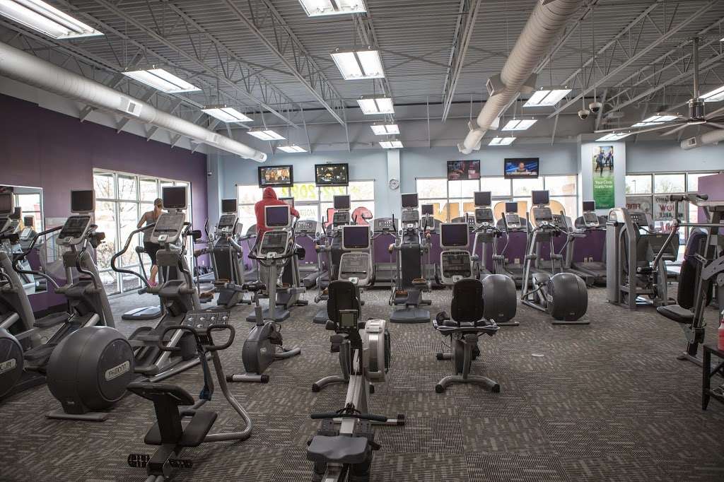 Anytime Fitness Avon | 1124 N State Road 267, Avon, IN 46123, USA | Phone: (317) 272-2082