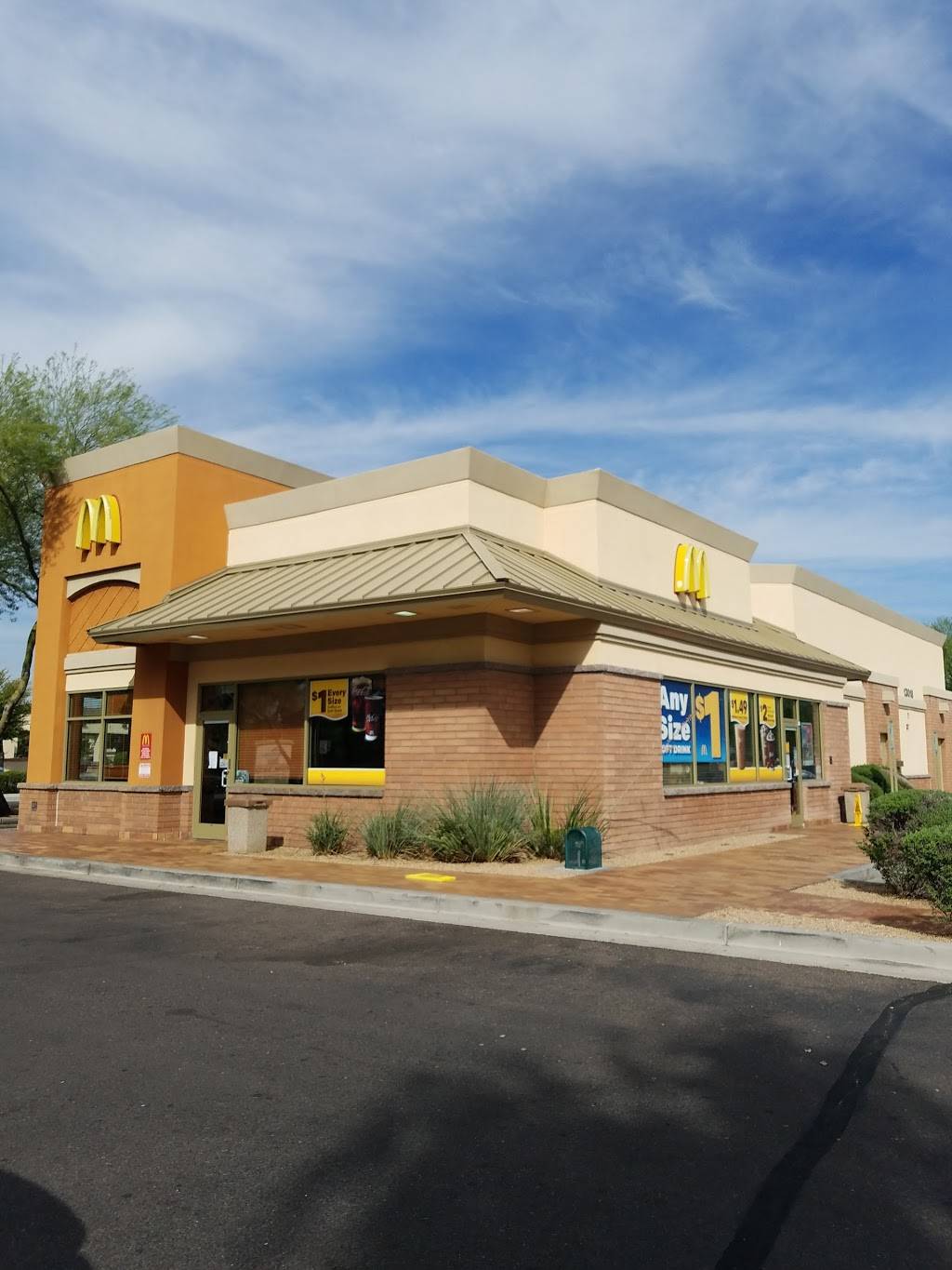 McDonalds | 13018 W Indian School Rd, Litchfield Park, AZ 85340, USA | Phone: (623) 935-7710