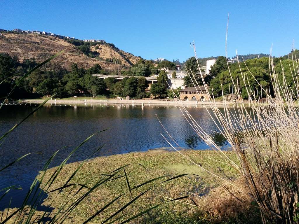 Temescal Regional Recreation Area | 6502 Broadway Terrace, Oakland, CA 94618, USA | Phone: (888) 327-2757