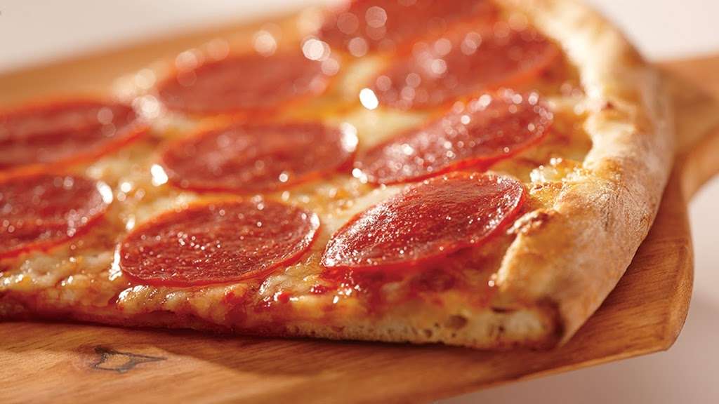 Sbarro | 8000 Essington Ave, Philadelphia, PA 19153, USA | Phone: (267) 987-8051