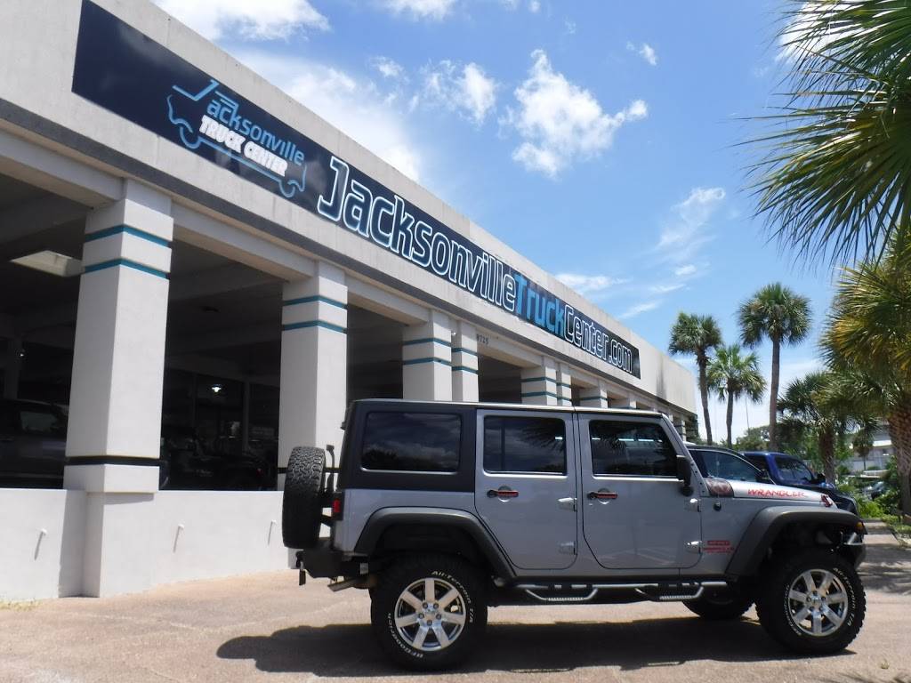 Jacksonville Truck Center | 8725 Arlington Expy, Jacksonville, FL 32211, USA | Phone: (904) 329-3291