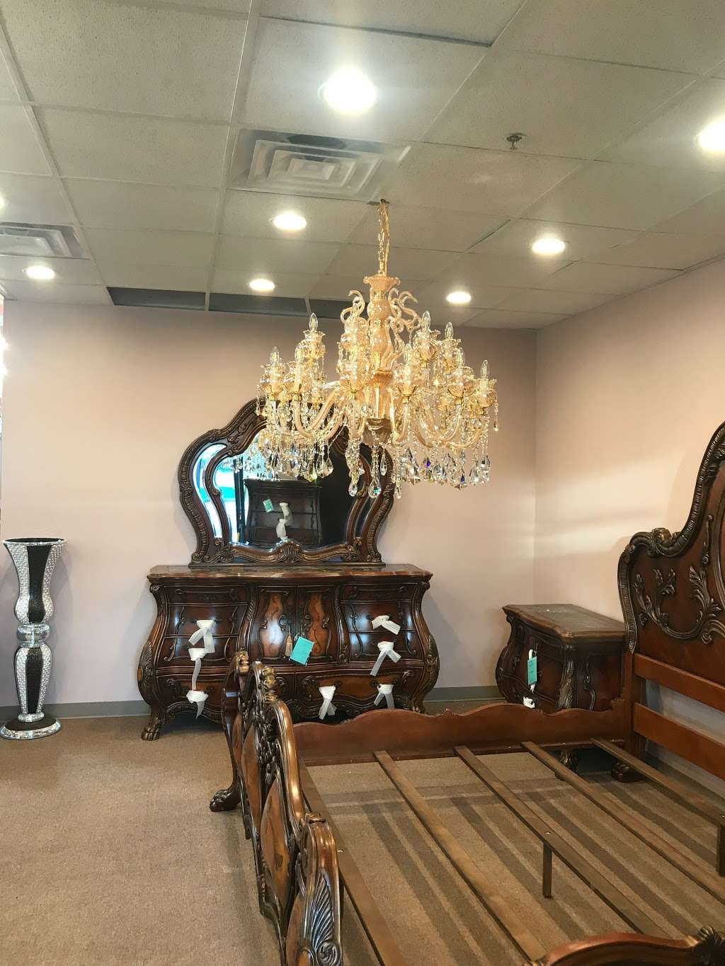 Furniture Direct ( 14 Weyman Ave ,New Rochelle, Ny, 10805) | 14 Weyman Ave, New Rochelle, NY 10805, USA | Phone: (914) 740-4242