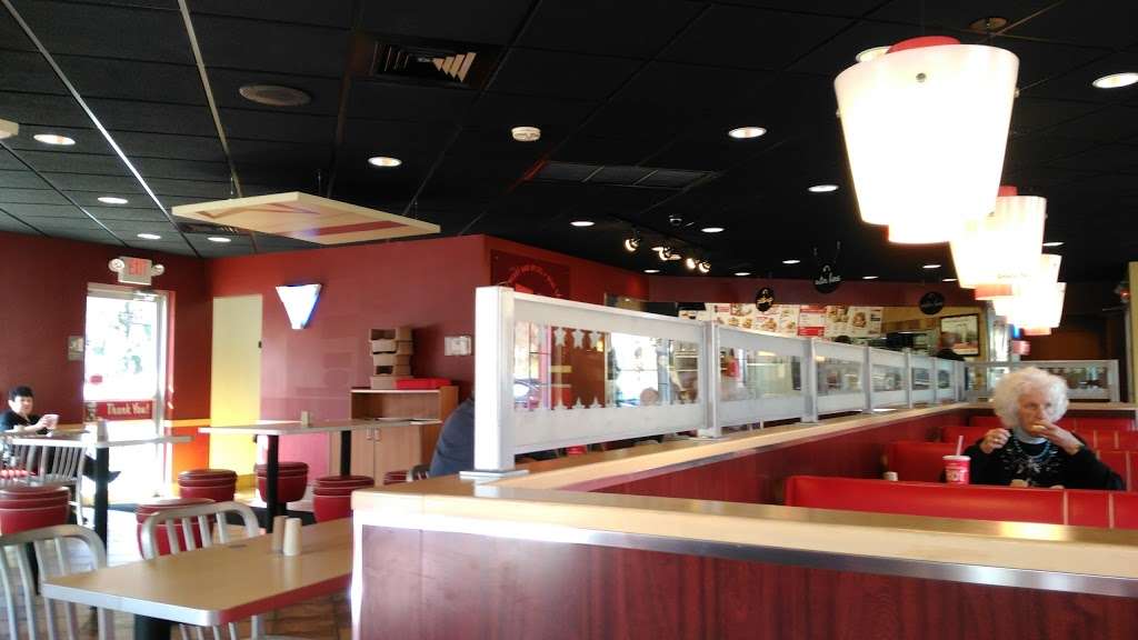 KFC | 419 S Claude A Lord Blvd, Pottsville, PA 17901, USA | Phone: (570) 622-2692