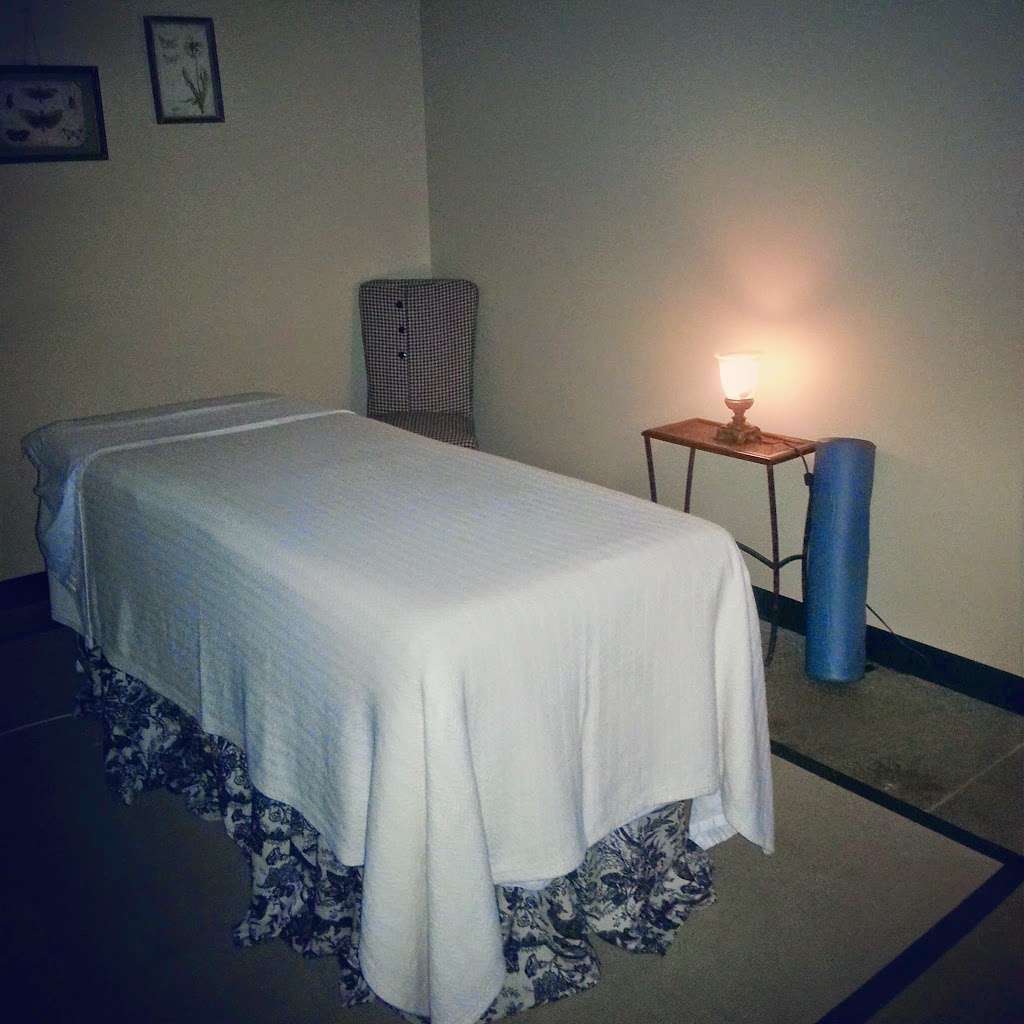 Spa 7 | 3600 SW Liggett Rd, Blue Springs, MO 64015, USA | Phone: (816) 396-8104