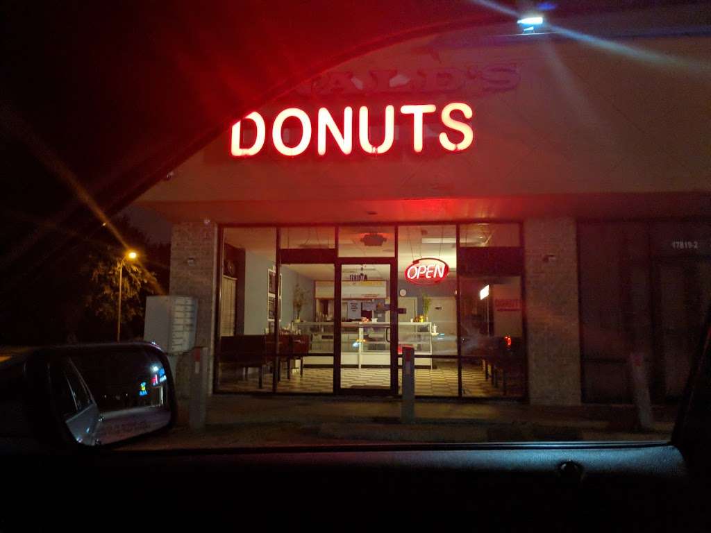 Donalds Donuts | 17819 Stuebner Airline Rd # A, Spring, TX 77379, USA | Phone: (832) 948-1100