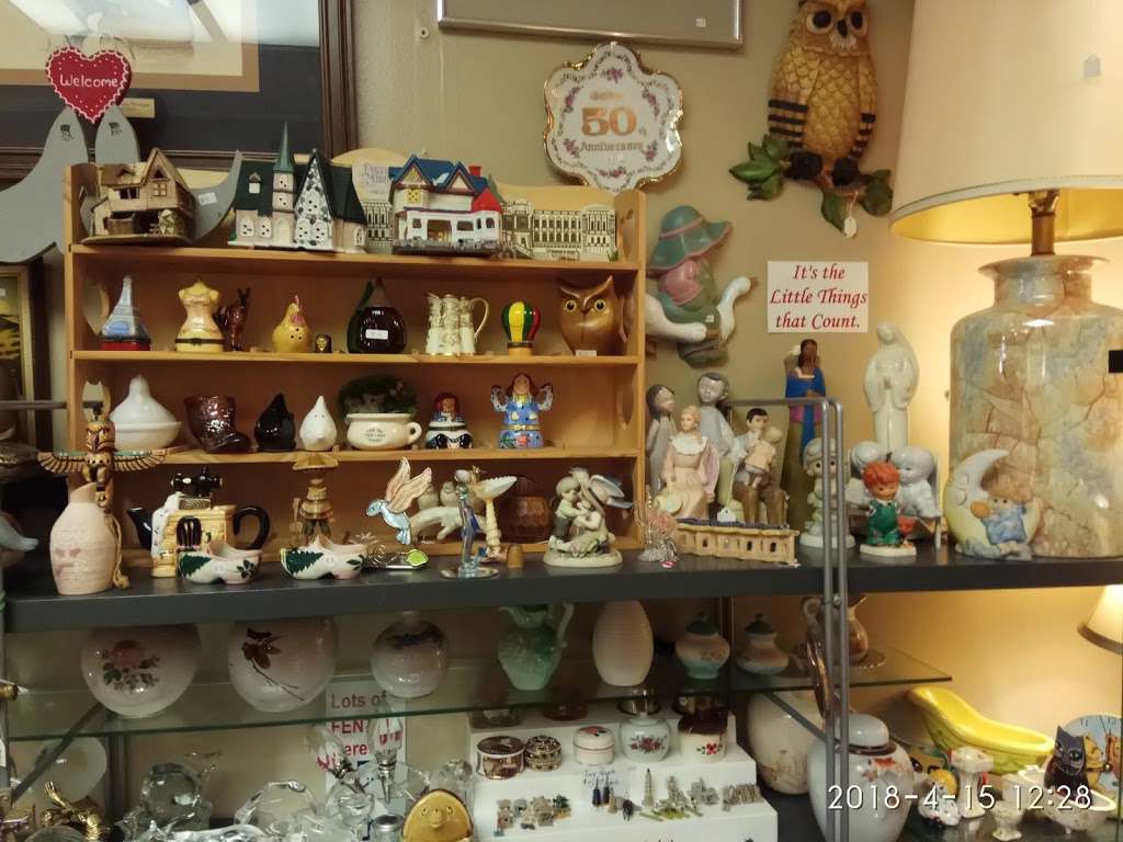 Market Place Antiques and Collectibles | 10910 Katy Fwy, Houston, TX 77043 | Phone: (713) 464-8023