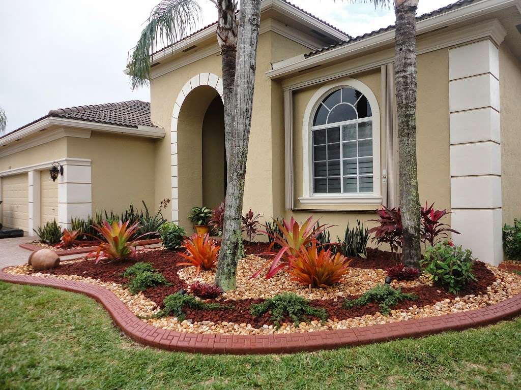 Colorful Landscaping | 1981 NW 169th Ave, Pembroke Pines, FL 33028, USA | Phone: (954) 226-2486