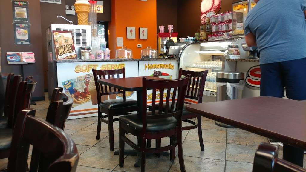 Scoops Ice Cream | 608 W 31st St, Chicago, IL 60616, USA | Phone: (312) 842-3300