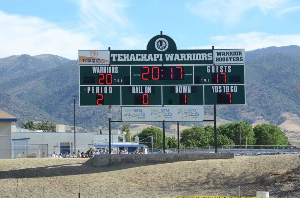 Coy Burnett Stadium, Tehachapi, CA | 711 Anita Dr, Tehachapi, CA 93561, USA | Phone: (661) 822-2150